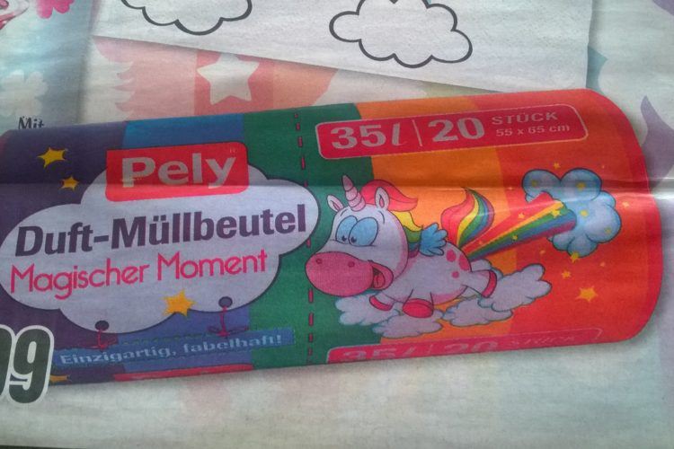 Einhorn-Pups riecht nach Regenbogen? Das Tier fliegt raus!